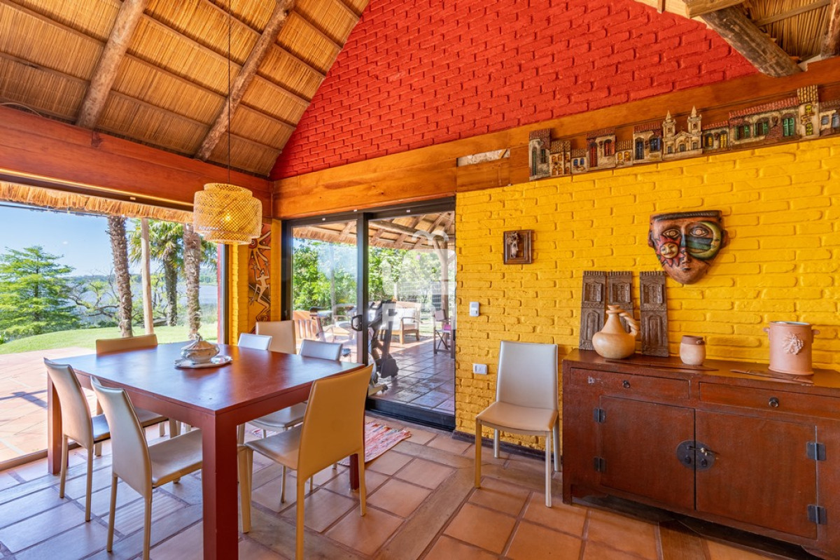 Q2FzYSA0IERPUk1JVE9SSU9TIGVuIExhZ3VuYSBkZWwgU2F1Y2UgLCBQdW50YSBCYWxsZW5hIC0gUmVmIDogUEJJMjQ1NA==