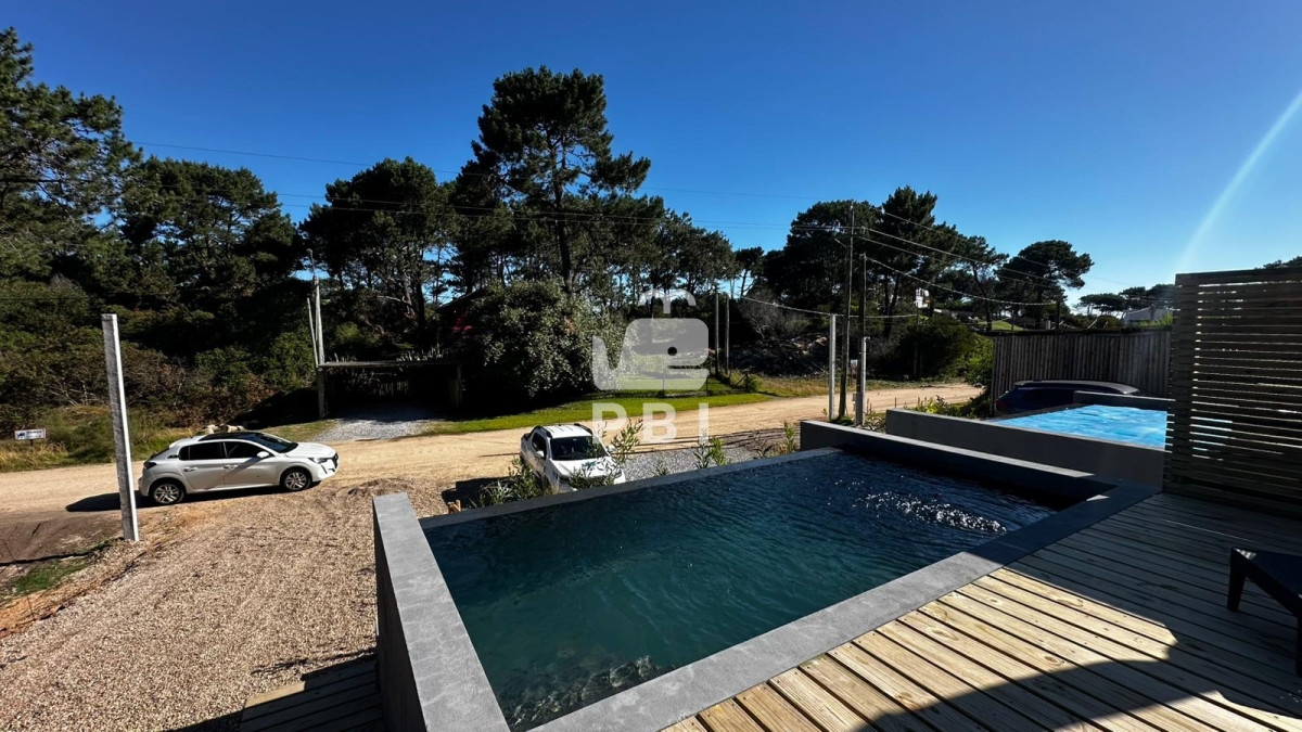 Q2FzYSAzIGRvcm1pdG9yaW9zIGVuIENoaWh1YWh1YSwgUHVudGEgQmFsbGVuYS4gLSBSZWYgOiBQQkkxNTQ5NQ==