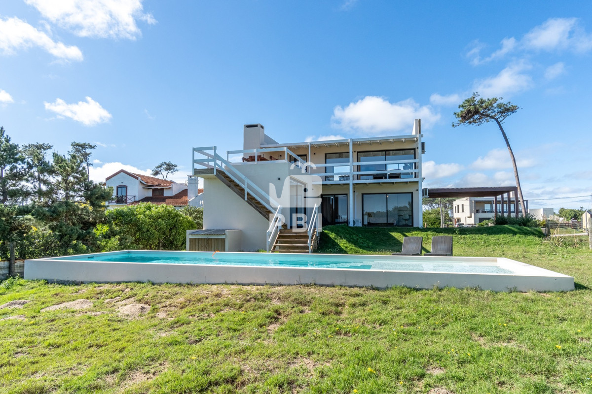 VmVudGEgQ2FzYSB1YmljYWRhIGVuIGxhcyBkdW5hcyBkZSBDaGlodWFodWEgLSBSZWYgOiBQQkkxMzUzOQ==