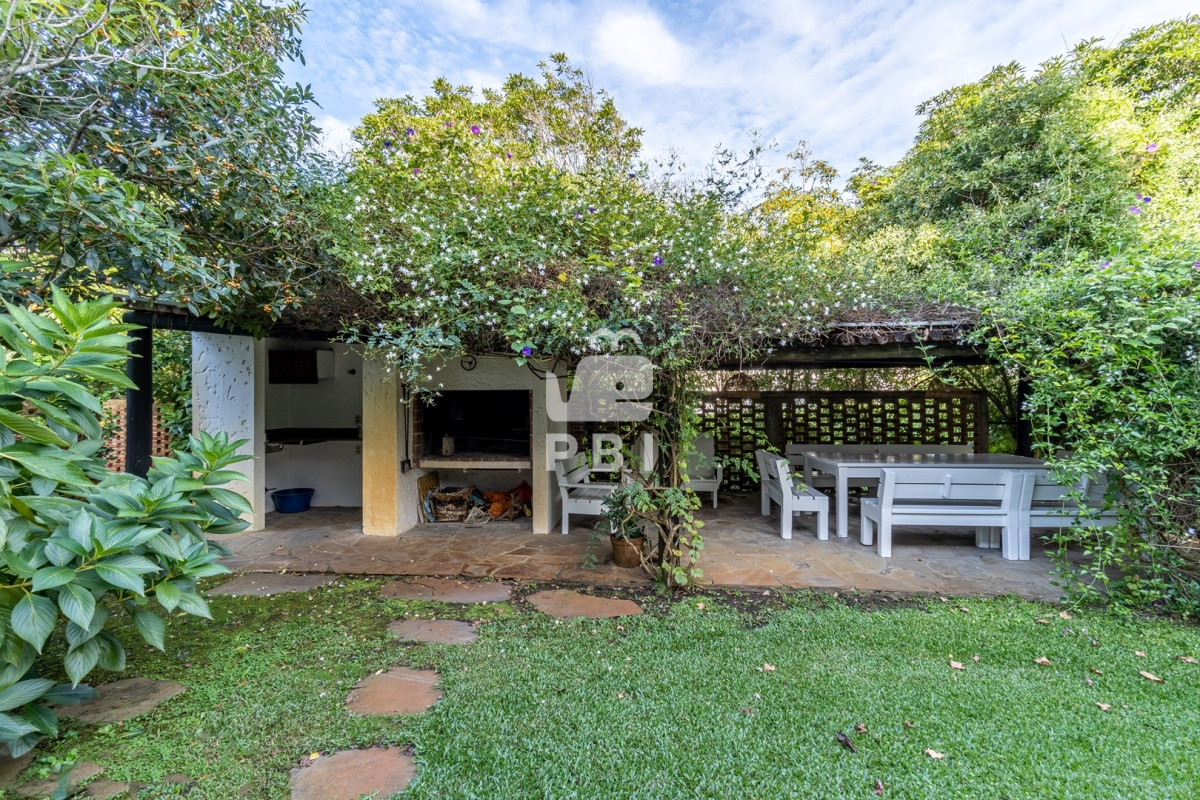 Q2FzYSAzIERPUk1JVE9SSU9TIGVuIFJpbmNvbmFkYSwgUHVudGEgQmFsbGVuYSAtIFJlZiA6IFBCSTMxNzA=