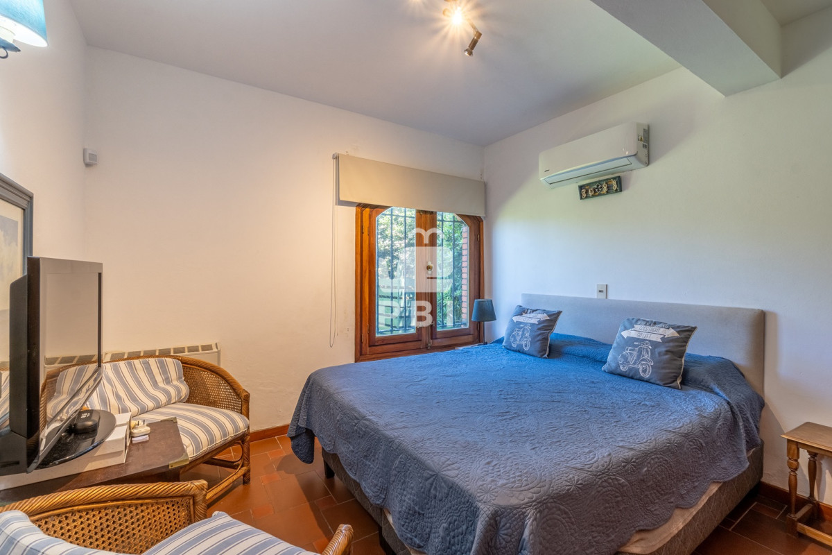 Q2FzYSBkZSAzIGRvcm1pdG9yaW9zIGVuIFRpbyBUb20sIFB1bnRhIEJhbGxlbmEgLSBSZWYgOiBQQkkxNTM5MQ==