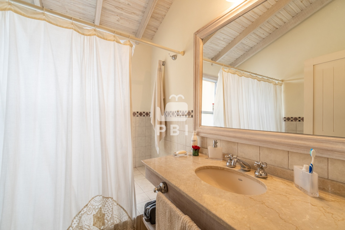 Q2FzYSBlbiAgVGlvIFRvbSA0IGRvcm1pdG9yaW9zIFRpbyBUb20sIFB1bnRhIEJhbGxlbmEuIC0gUmVmIDogUEJJNTE5