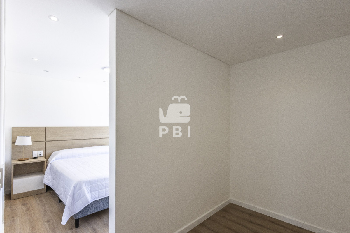 Q2FzYSAzIERPUk1JVE9SSU9TIGVuIENsdWIgZGVsIExhZ28sIFB1bnRhIEJhbGxlbmEgLSBSZWYgOiBQQkkyNjUx