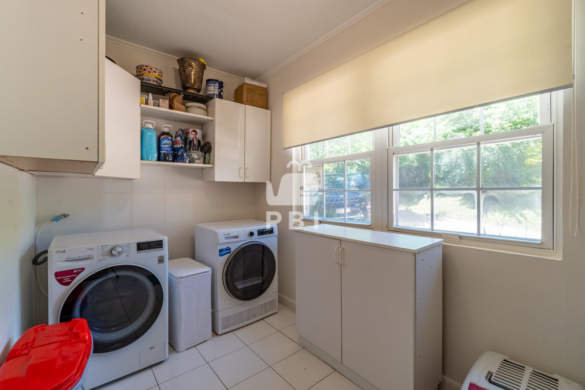 Q2FzYSBkZSAzIGRvcm1pdG9yaW9zIGVuIExhcyBDdW1icmVzLCBQdW50YSBCYWxsZW5hIC0gUmVmIDogUEJJMTMwNDQ=