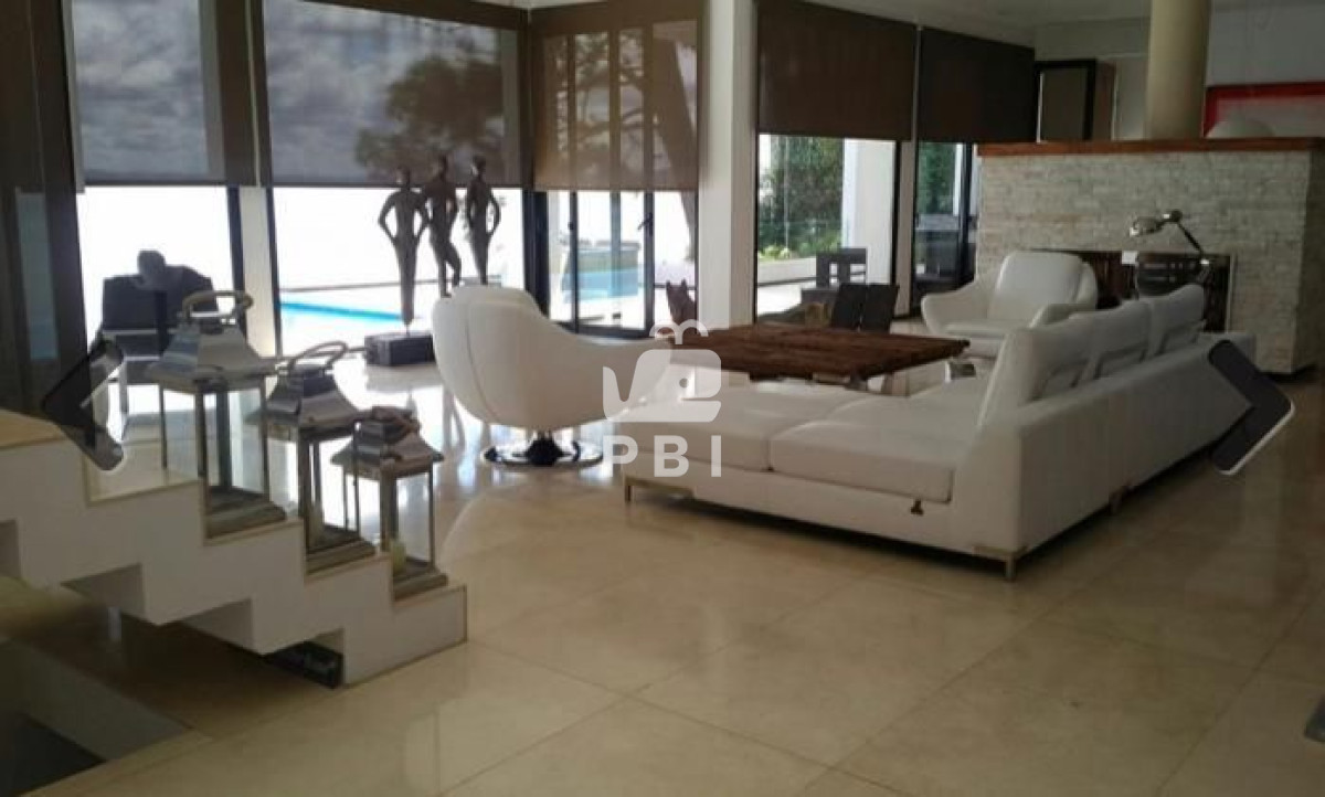 Q2FzYSAzIGRvcm1pdG9yaW9zIGVuIENsdWIgZGVsIExhZ28sIFB1bnRhIEJhbGxlbmEgLSBSZWYgOiBQQkkxOTgz