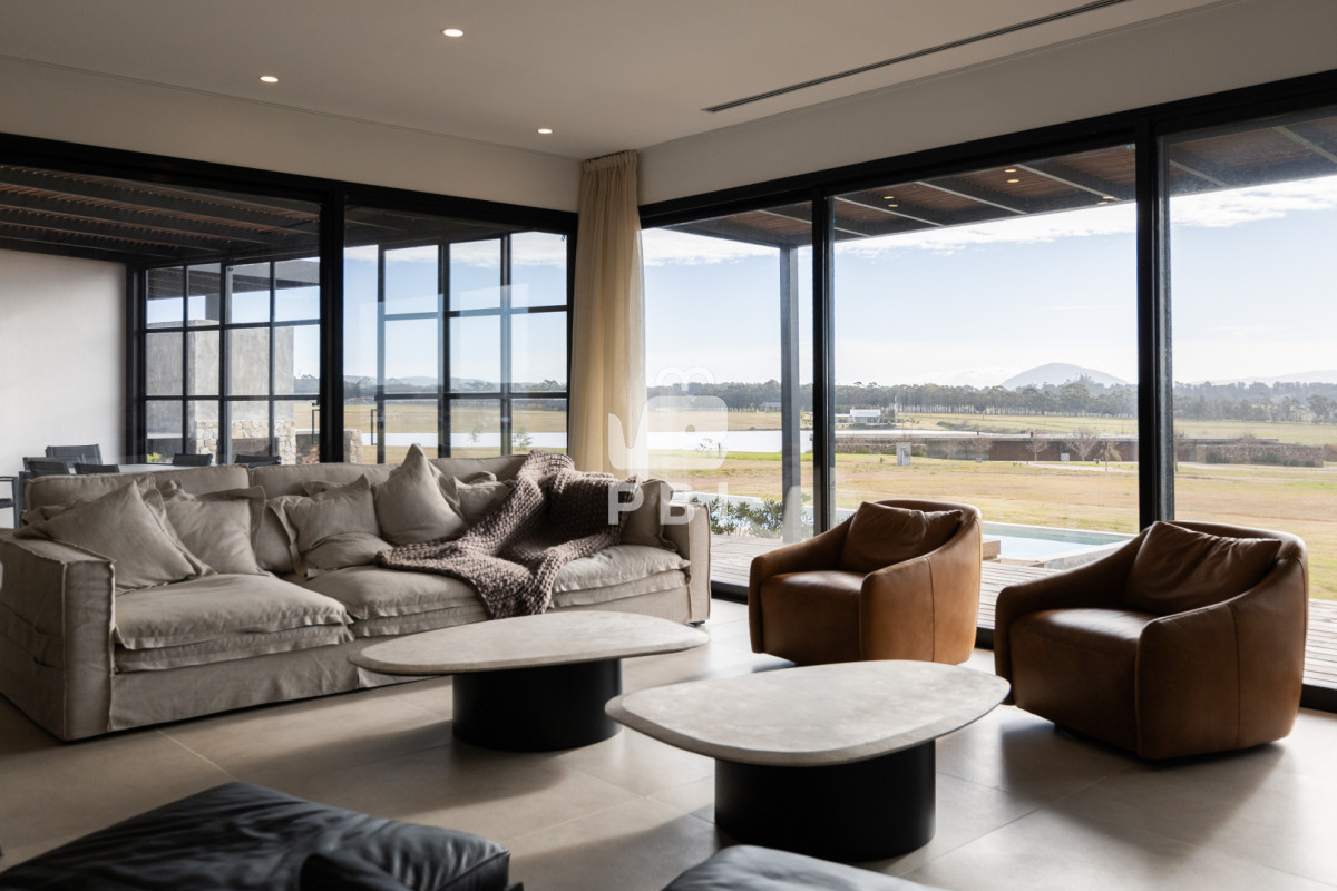 Q2FzYSBlbiB2ZW50YSBlbiBMYWd1bmEgZGUgbG9zIENpc25lcywgUHVudGEgQmFsbGVuYS4gLSBSZWYgOiBQQkkxNTQ3Mg==