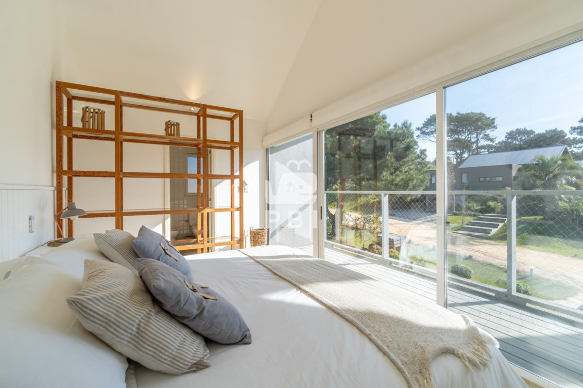 IFZlbnRhIGRlIFJlc2lkZW5jaWEgUHJlbWl1bSBlbiBCYXJyaW8gUHJpdmFkbyAgLSBSZWYgOiBQQkkxNDg5MQ==