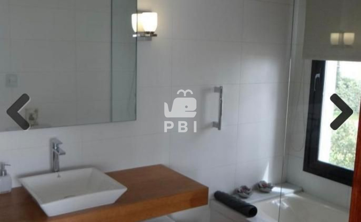 Q2FzYSAzIGRvcm1pdG9yaW9zIGVuIENsdWIgZGVsIExhZ28sIFB1bnRhIEJhbGxlbmEgLSBSZWYgOiBQQkkxOTgz