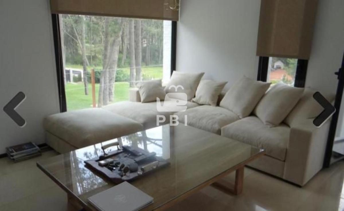 Q2FzYSAzIGRvcm1pdG9yaW9zIGVuIENsdWIgZGVsIExhZ28sIFB1bnRhIEJhbGxlbmEgLSBSZWYgOiBQQkkxOTgz