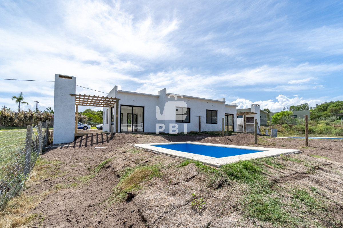 Q2FzYSBlbiB2ZW50YSwgQmFycmEgZGUgUG9ydGV6dWVsbyAtIFJlZiA6IFBCSTE1NzE2