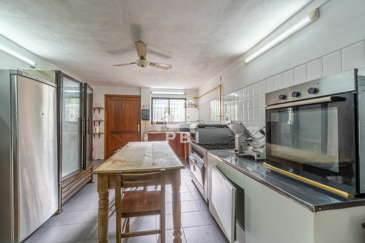 VmVudGEgZGUgSG90ZWwgMTMgZG9ybWl0b3Jpb3MsIFJpbmNvbmFkYSBhbHRhLCBQdW50YSBCYWxsZW5hIC0gUmVmIDogUEJJMTM4NTY=