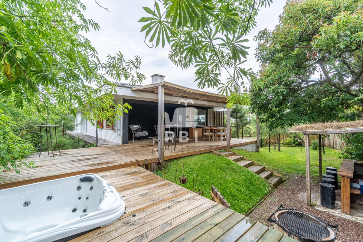 VmVudGEgQ2FzYSA1IGRvcm1pdG9yaW9zIGVuIFB1bnRhIEJhbGxlbmEgLSBSZWYgOiBQQkkxNTU3NA==