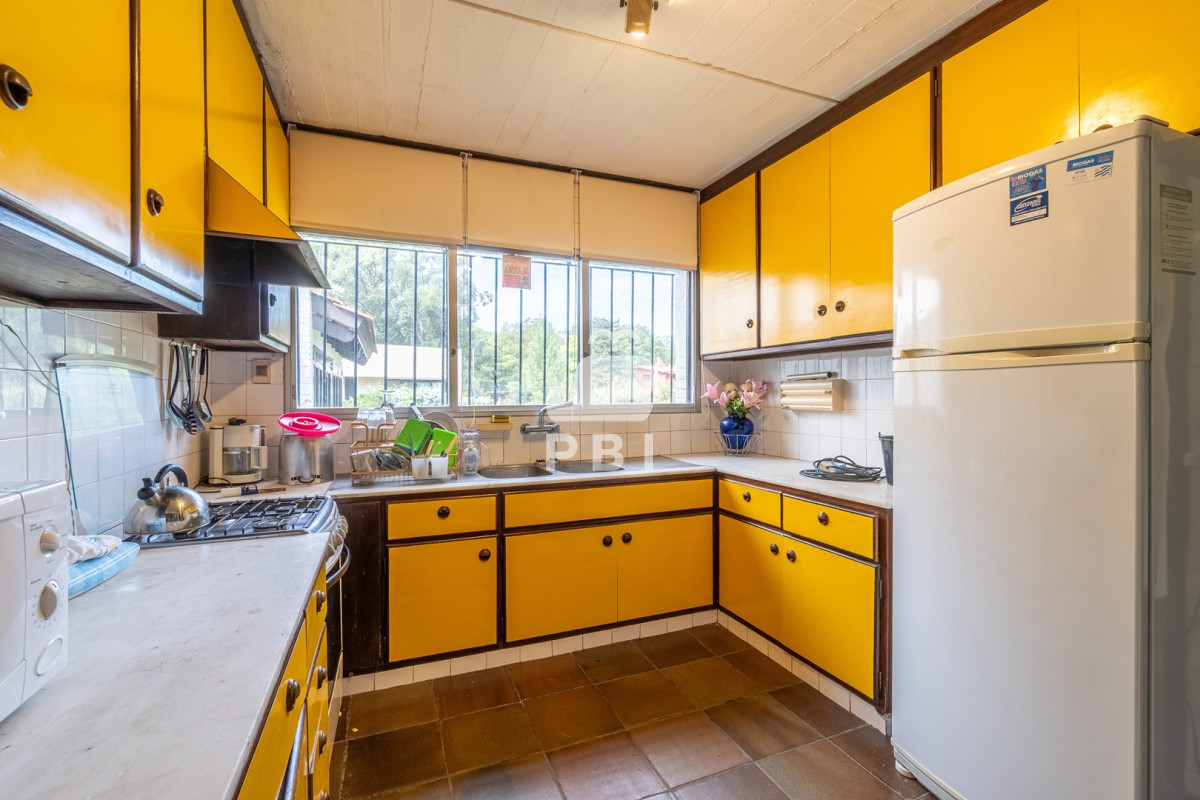 Q2FzYSBkZSAzIGRvcm1pdG9yaW9zIGVuIFNvbGFuYSwgUHVudGEgQmFsbGVuYSAtIFJlZiA6IFBCSTE0MTI4