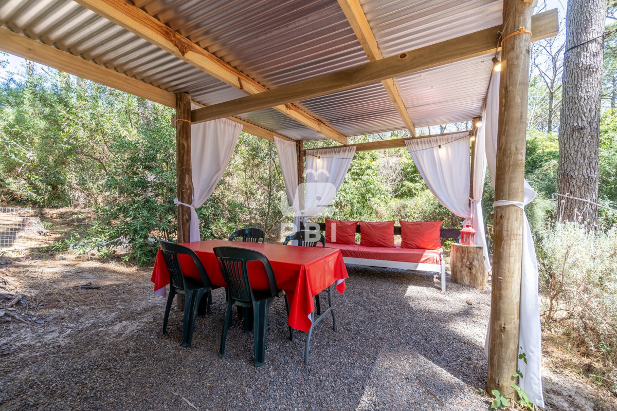 Q2FzYSBkZSAyIGRvcm1pdG9yaW9zIGVuIENsdWIgZGVsIExhZ28sIFB1bnRhIEJhbGxlbmEgLSBSZWYgOiBQQkkyNjMz