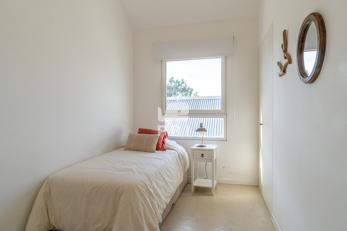 IFZlbnRhIGRlIFJlc2lkZW5jaWEgUHJlbWl1bSBlbiBCYXJyaW8gUHJpdmFkbyAgLSBSZWYgOiBQQkkxNDg5MQ==