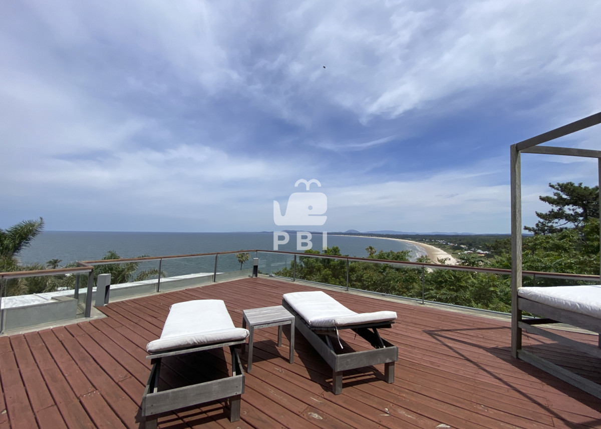 RXhjZXBjaW9uYWwgUHJvcGllZGFkIGVuIFJpbmNvbmFkYSBBbHRhIGNvbiBWaXN0YXMgSW5pZ3VhbGFibGVzIC0gUmVmIDogUEJJNzIz