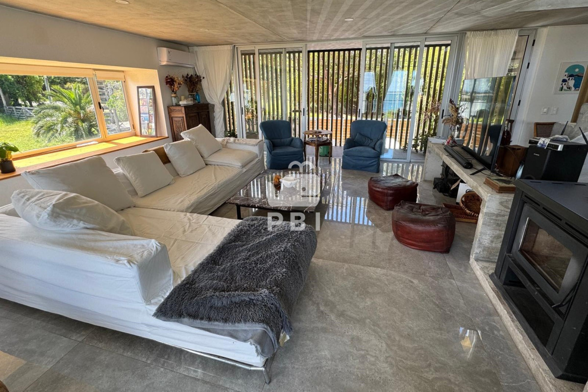 Q2FzYSBlbiB2ZW50YSBlbiBlbCBMb21vIGRlIGxhIEJhbGxlbmEsIFB1bnRhIEJhbGxlbmEgIC0gUmVmIDogUEJJMTUzOTI=