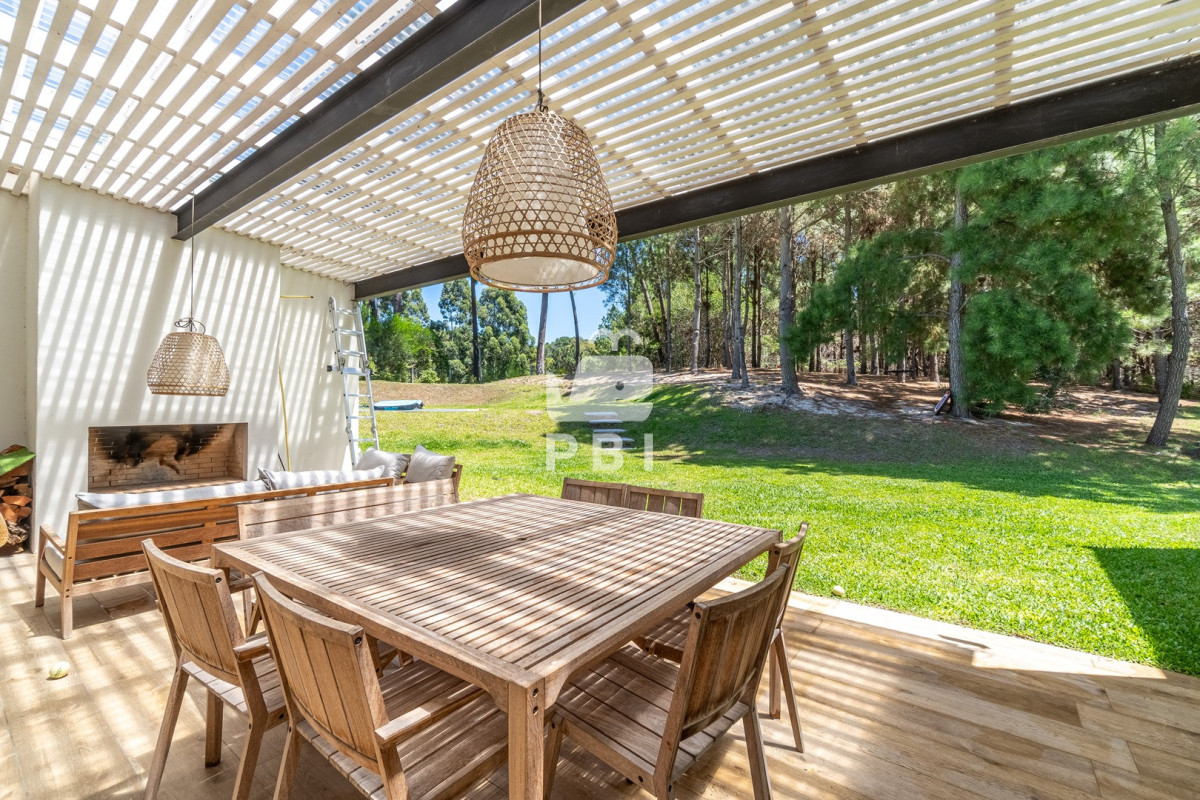 Q2FzYSBlbiB2ZW50YSBlbiBBY3JlcyBkZSBTb2xhbmFzLCBQdW50YSBCYWxsZW5hICAtIFJlZiA6IFBCSTE1NjU2