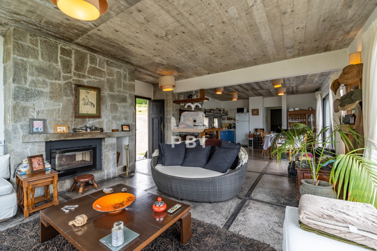 Q2FzYSBlbiB2ZW50YSBlbiBsYXMgR3J1dGFzLCBQdW50YSBCYWxsZW5hIC0gUmVmIDogUEJJMjg2MQ==