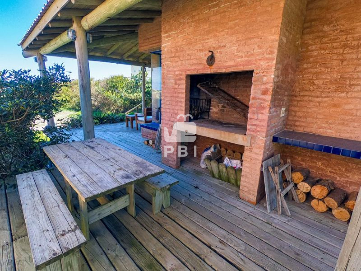 Q2FzYSBlbiB2ZW50YSB5IGFscXVpbGVyIDIgZG9ybWl0b3Jpb3MsIFTDrW8gVG9tIC0gUmVmIDogUEJJMzgw