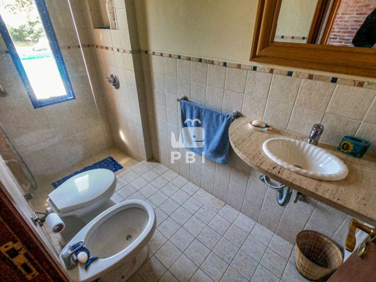 Q2FzYSBlbiB2ZW50YSB5IGFscXVpbGVyIDIgZG9ybWl0b3Jpb3MsIFTDrW8gVG9tIC0gUmVmIDogUEJJMzgw