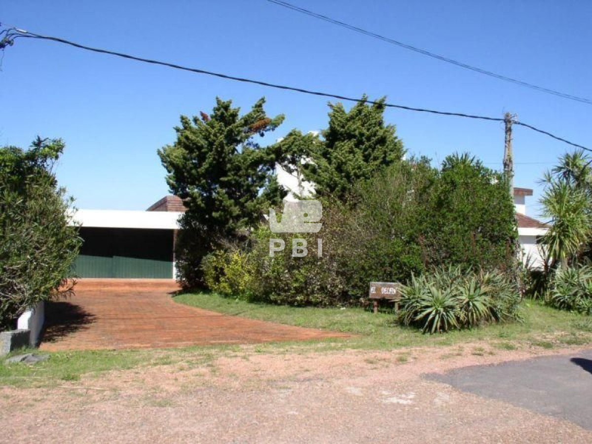 Q2FzYSBlbiB2ZW50YSBMYXMgR3J1dGFzIDMgZG9ybWl0b3Jpb3MgY29uIHZpc3RhIGFsIG1hciAgLSBSZWYgOiBQQkk1OTY=