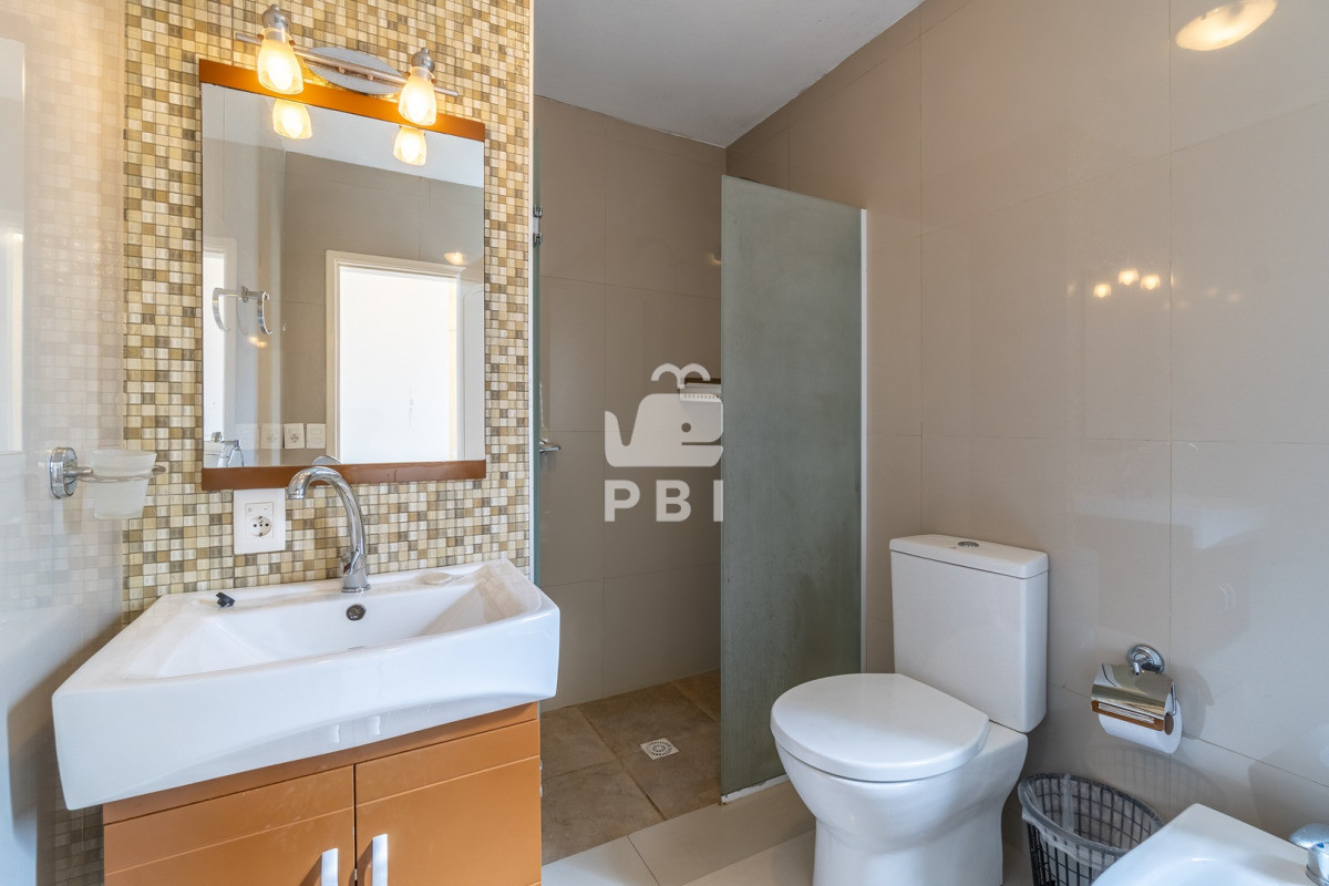 Q2FzYSBlbiB2ZW50YSwgNCBkb3JtaXRvcmlvcywgU29sYW5hcyBDb3VudHJ5IC0gUmVmIDogUEJJMTUxNjU=