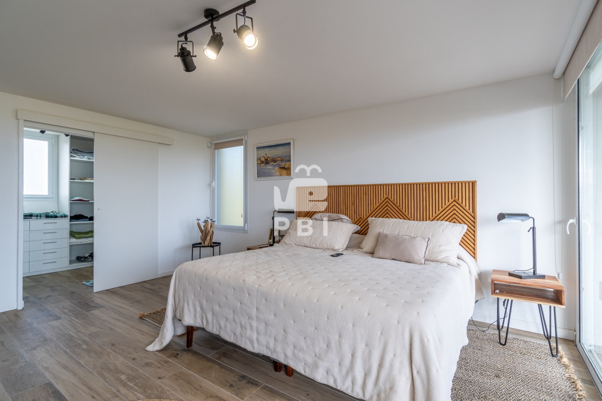 VmVudGEgQ2FzYSBkZSAzIGRvcm1pdG9yaW9zLCBUaW8gVG9tLCBQdW50YSBiYWxsZW5hLiAtIFJlZiA6IFBCSTE3MDM=