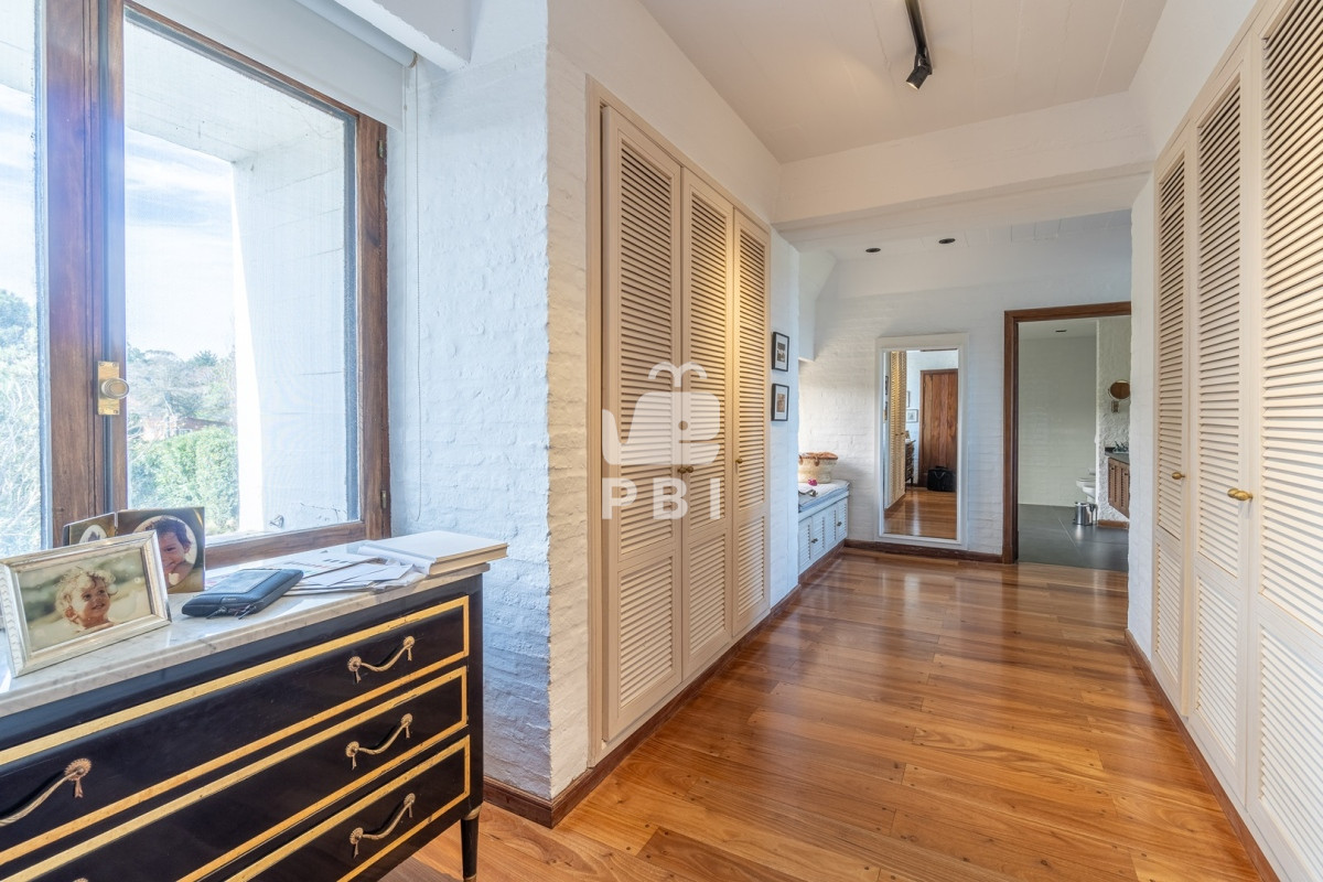 Q2FzYSA1IERPUk1JVE9SSU9TIGVuIFNvbGFuYSwgUHVudGEgQmFsbGVuYS4gLSBSZWYgOiBQQkk5Mw==