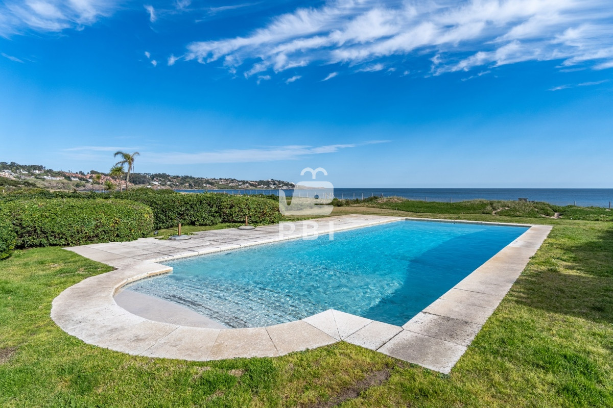 Q2FzYSA1IERPUk1JVE9SSU9TIGVuIFNvbGFuYSwgUHVudGEgQmFsbGVuYS4gLSBSZWYgOiBQQkk5Mw==