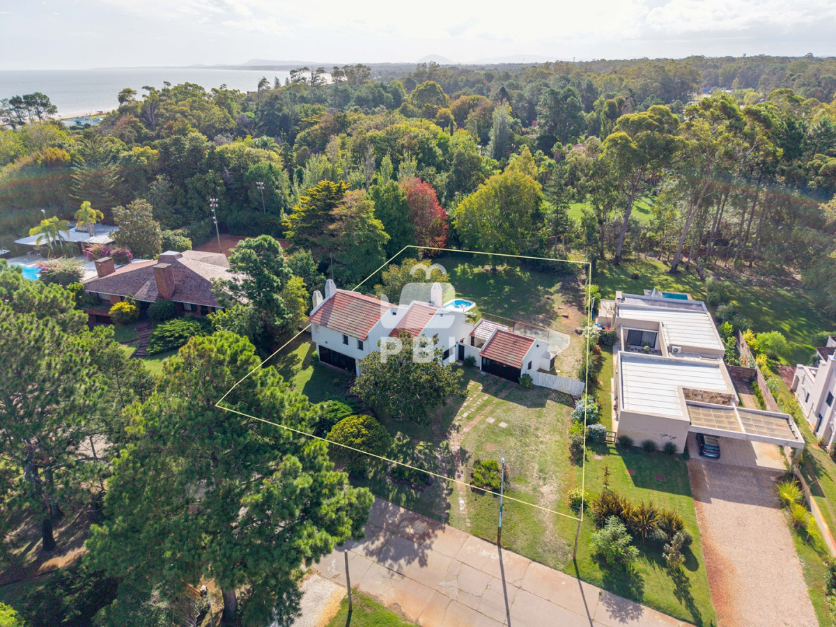 Q2FzYSBkZSAzIGRvcm1pdG9yaW9zIGVuIFNvbGFuYSwgUHVudGEgQmFsbGVuYSAtIFJlZiA6IFBCSTE0MTI4