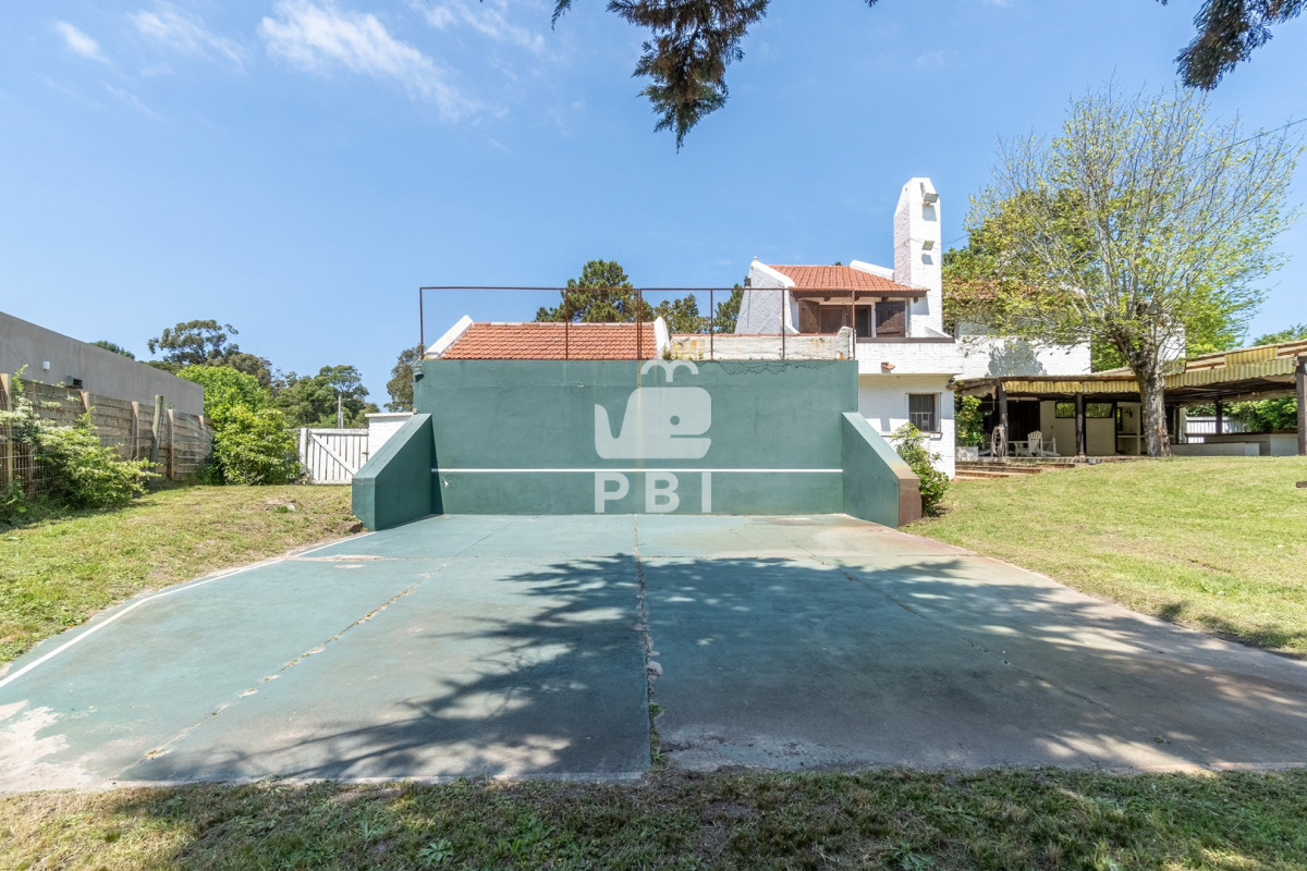 Q2FzYSBkZSAzIGRvcm1pdG9yaW9zIGVuIFNvbGFuYSwgUHVudGEgQmFsbGVuYSAtIFJlZiA6IFBCSTE0MTI4