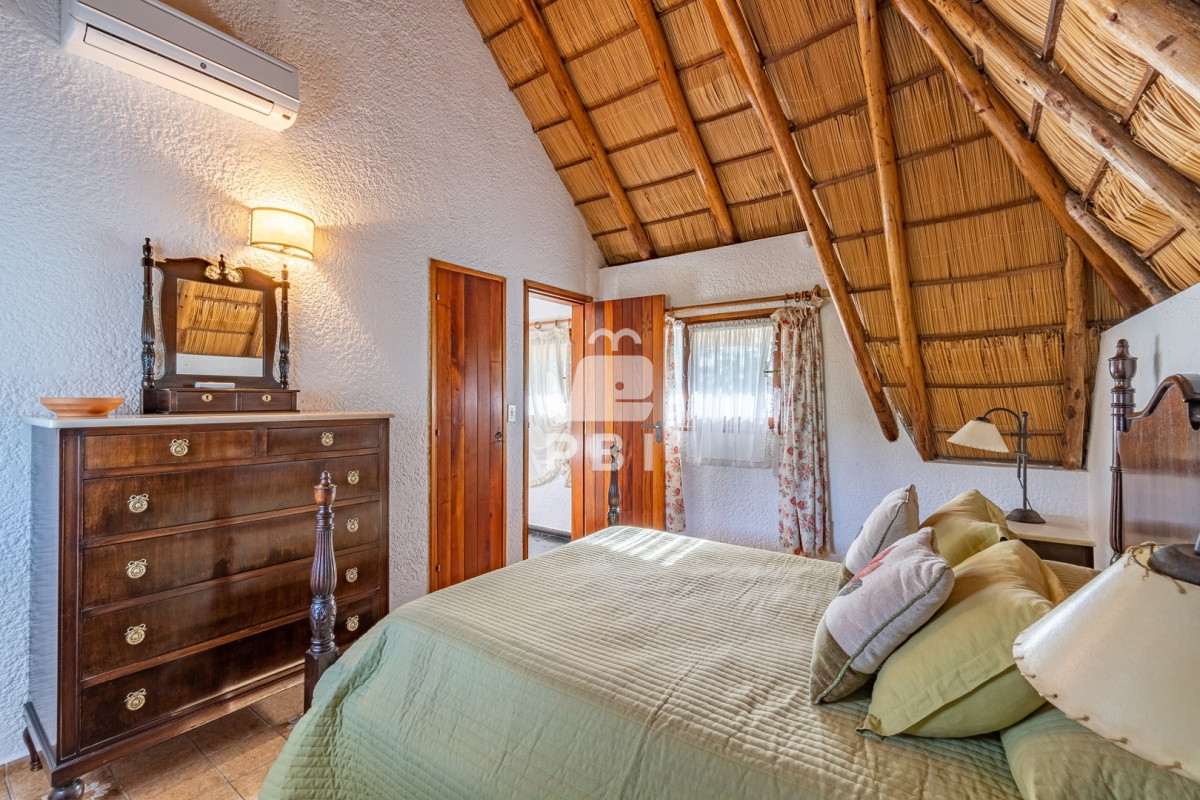 Q2FzYSAzIERPUk1JVE9SSU9TIGVuIFJpbmNvbmFkYSwgUHVudGEgQmFsbGVuYSAtIFJlZiA6IFBCSTMxNzA=