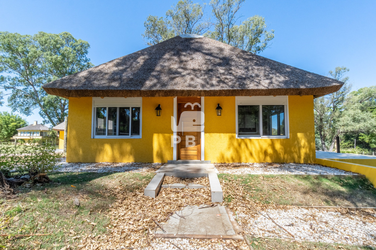 Q2FzYSBlbiB2ZW50YSBlbiBNYWxkb25hZG8sIE1hbGRvbmFkby4gLSBSZWYgOiBQQkkxNTU3MQ==