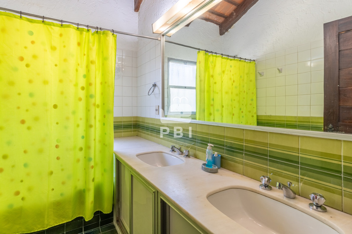 Q2FzYSBkZSAzIGRvcm1pdG9yaW9zIGVuIFNvbGFuYSwgUHVudGEgQmFsbGVuYSAtIFJlZiA6IFBCSTE0MTI4