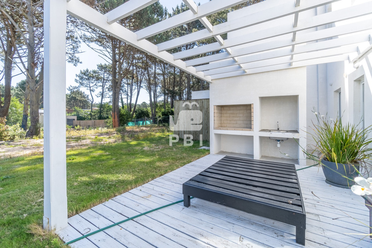 Q2FzYSAyIERPUk1JVE9SSU9TIGVuIENoaWh1YWh1YSwgUHVudGEgQmFsbGVuYSAtIFJlZiA6IFBCSTE1NDcz