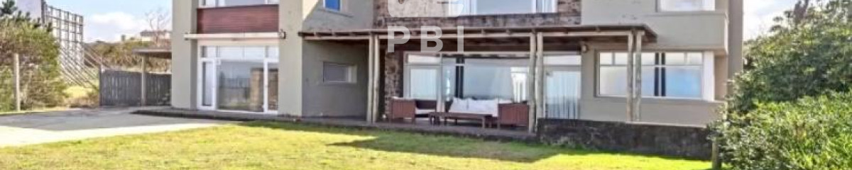 Venta excelente casa frente a la playa en Mansa - Ref : PBI2970