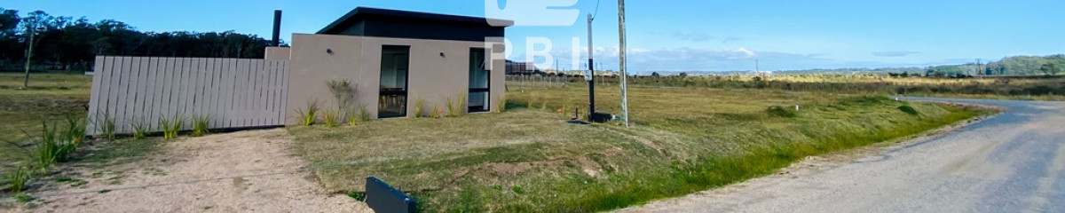 Casa 2 DORMITORIOS en Miradores, Maldonado - Ref : PBI2650