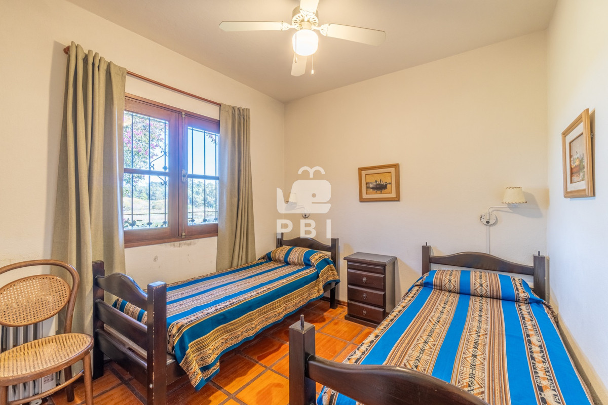 Q2hhY3JhIGEgbGEgdmVudGEgZW4gUHVudGEgQmFsbGVuYSAgLSBSZWYgOiBQQkkxNDE5Mw==