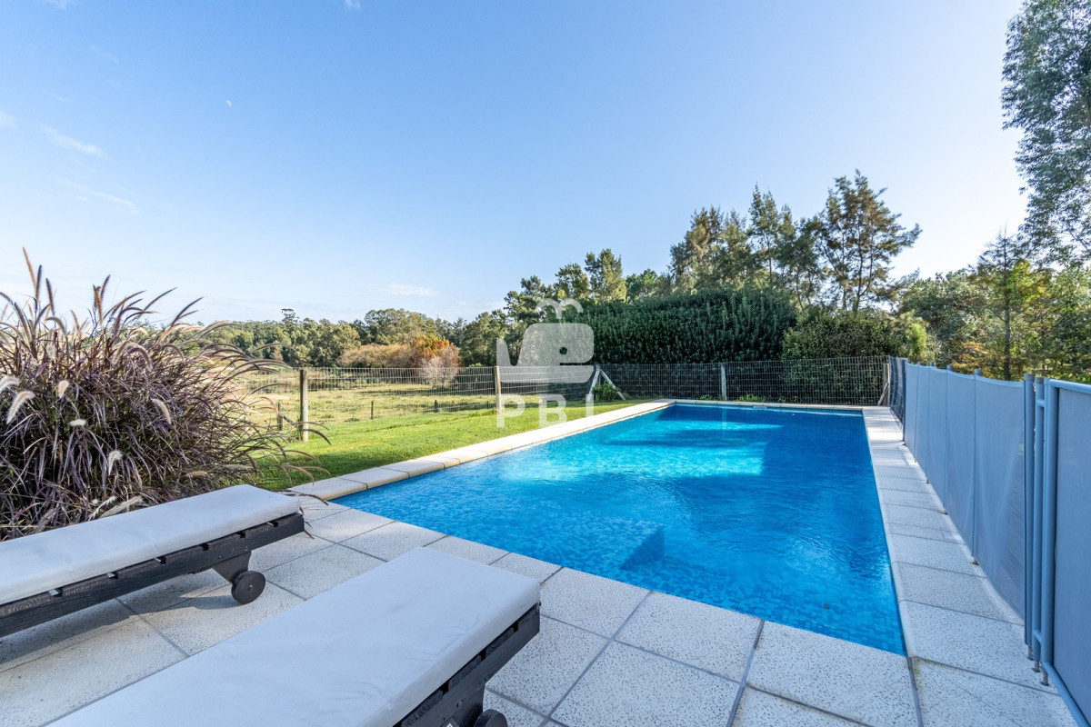 Q2hhY3JhIGEgbGEgdmVudGEgZW4gUHVudGEgQmFsbGVuYSAgLSBSZWYgOiBQQkkxNDE5Mw==