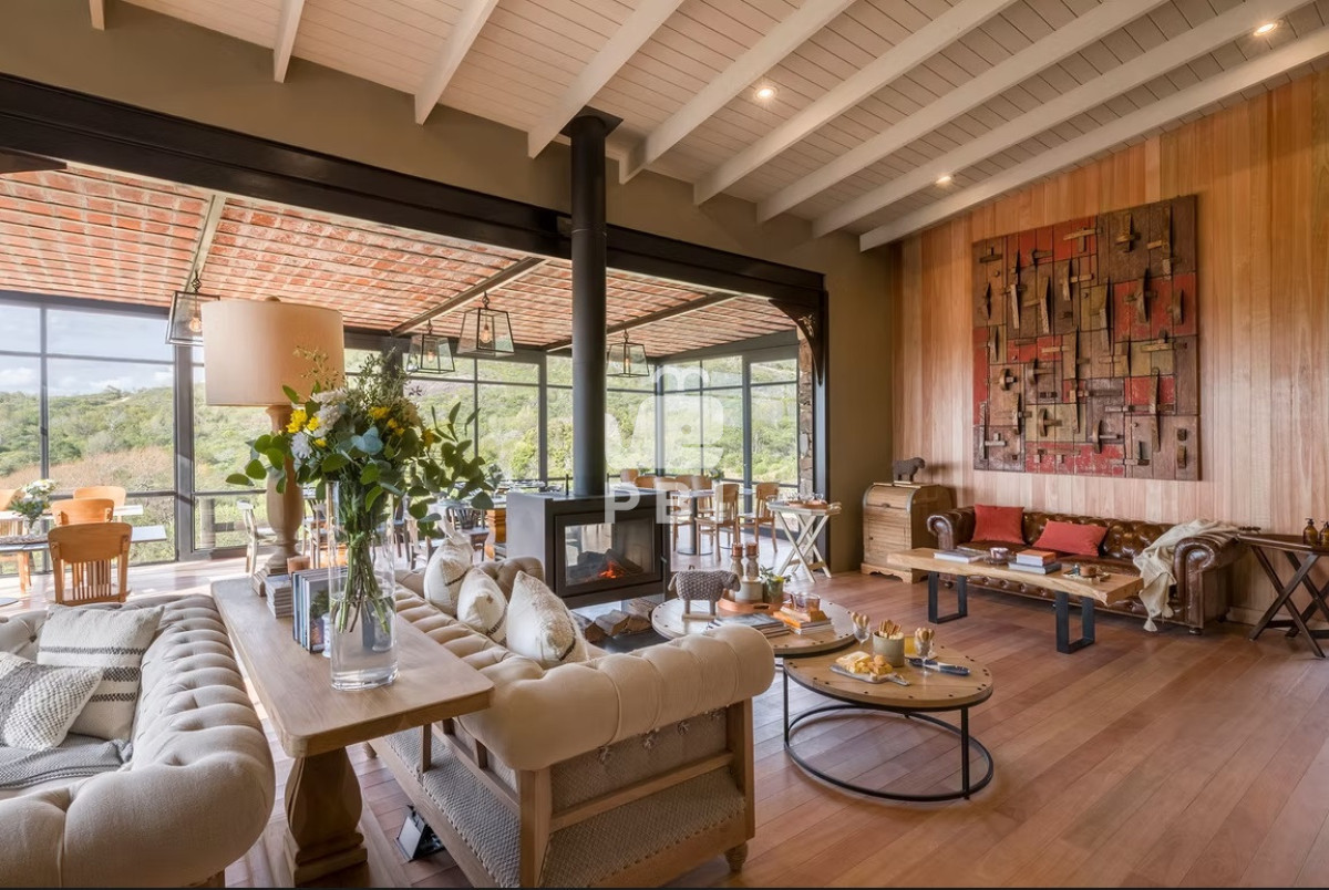 Q2hhY3JhIGVuIHZlbnRhIGVuIExhcyBUYXBlcmFzLCBNYWxkb25hZG8gLSBSZWYgOiBQQkkxNTY4NA==