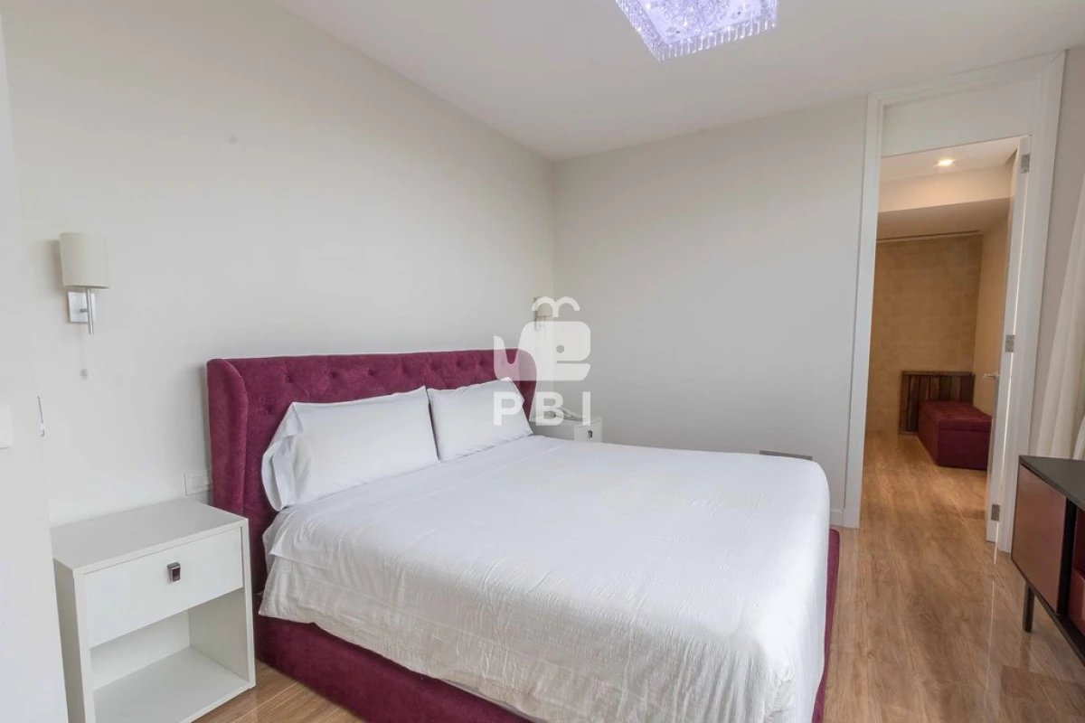 VmVudGEgZGUgQ2hhY3JhIDYgRE9STUlUT1JJT1MgZW4gTGFndW5hIGRlbCBTYXVjZSwgUHVudGEgZGVsIEVzdGUgLSBSZWYgOiBQQkkyMTU3