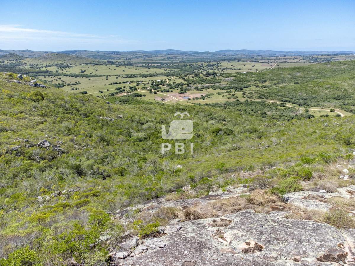 Q2hhY3JhIGVuIHZlbnRhIGVuIExhcyBUYXBlcmFzLCBNYWxkb25hZG8gLSBSZWYgOiBQQkkxNTY4NA==