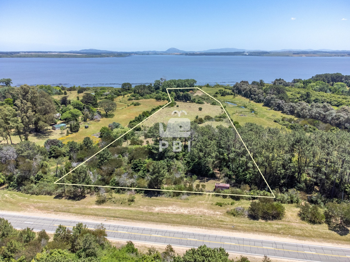 VmVudGEgZGUgQ2hhY3JhIGVuIExhZ3VuYSBkZWwgU2F1Y2UsIFB1bnRhIGRlbCBFc3RlIC0gUmVmIDogUEJJMjE1NA==