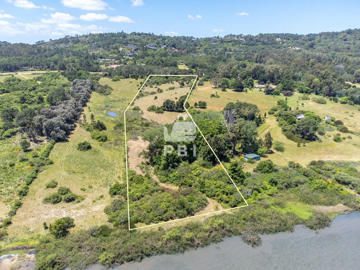 VmVudGEgZGUgQ2hhY3JhIGVuIExhZ3VuYSBkZWwgU2F1Y2UsIFB1bnRhIGRlbCBFc3RlIC0gUmVmIDogUEJJMjE1NA==