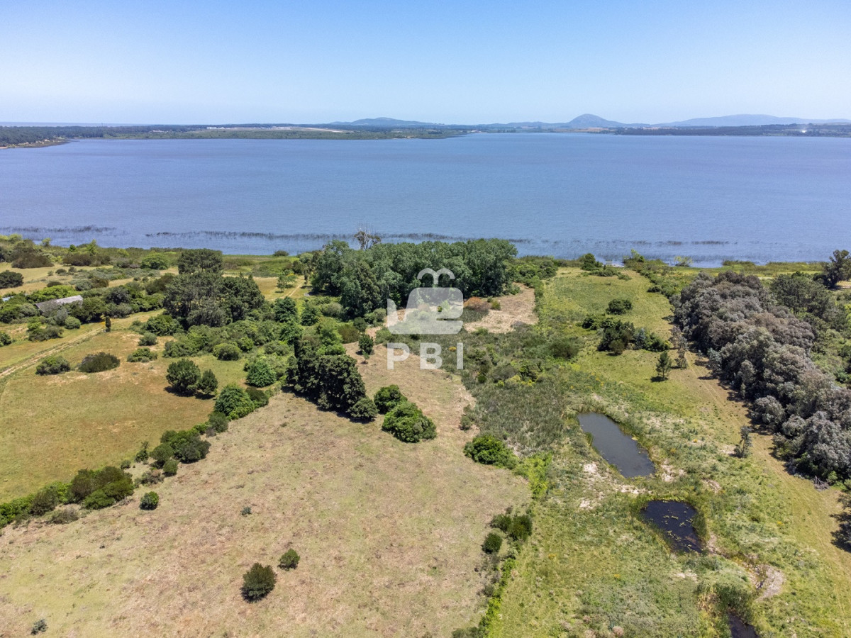 VmVudGEgZGUgQ2hhY3JhIGVuIExhZ3VuYSBkZWwgU2F1Y2UsIFB1bnRhIGRlbCBFc3RlIC0gUmVmIDogUEJJMjE1NA==