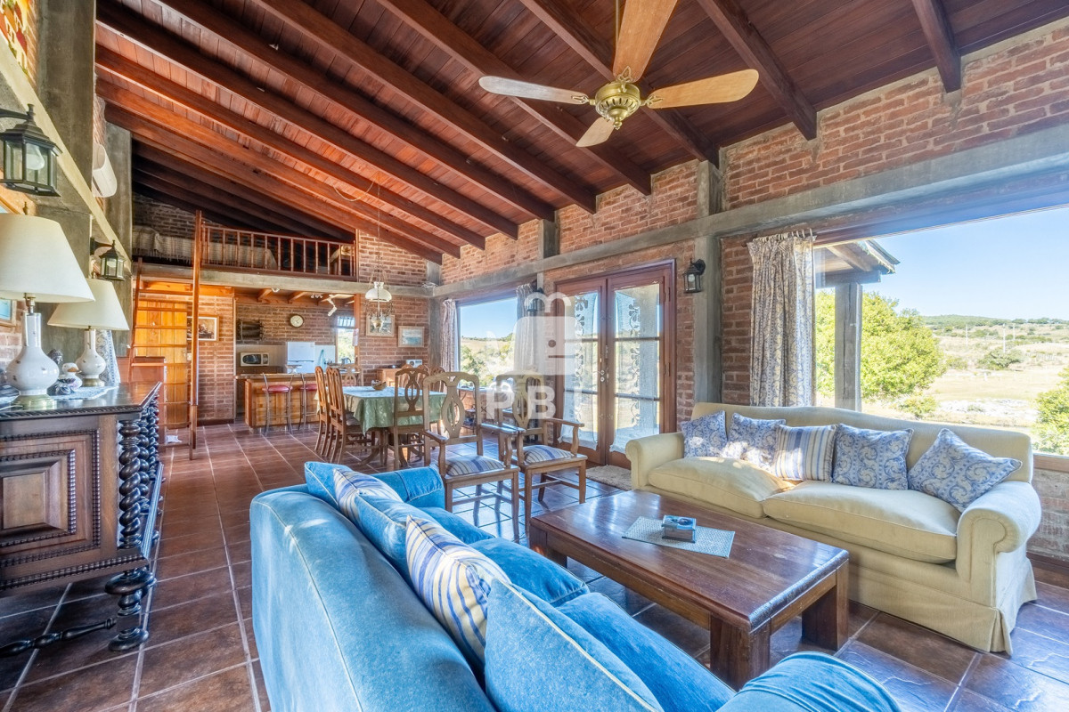 Q2hhY3JhIGVuIFB1ZWJsbyBFZMOpbiAtIFJlZiA6IFBCSTE1MDk0