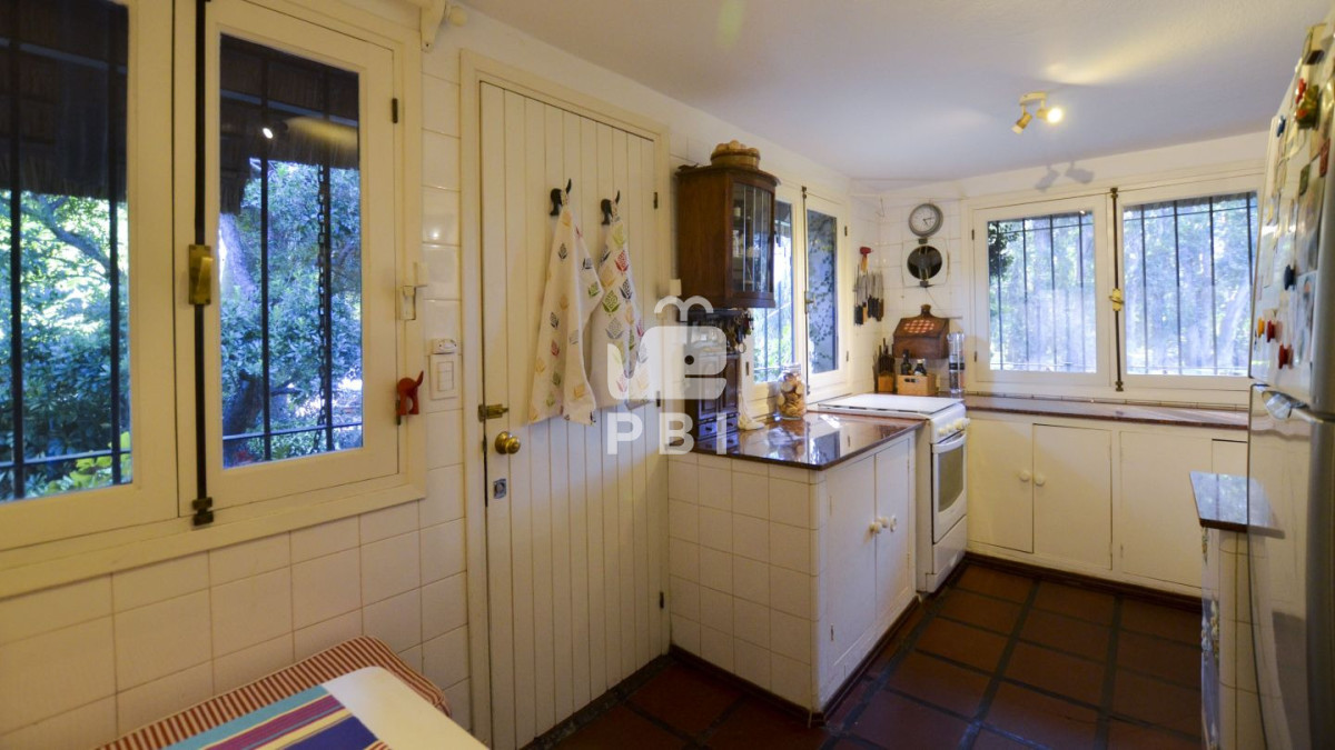 Q2hhY3JhIGVuIHZlbnRhIGVuIENhbWlubyBMdXNzaWNoLCBQdW50YSBCYWxsZW5hIC0gUmVmIDogUEJJMTU0NDk=