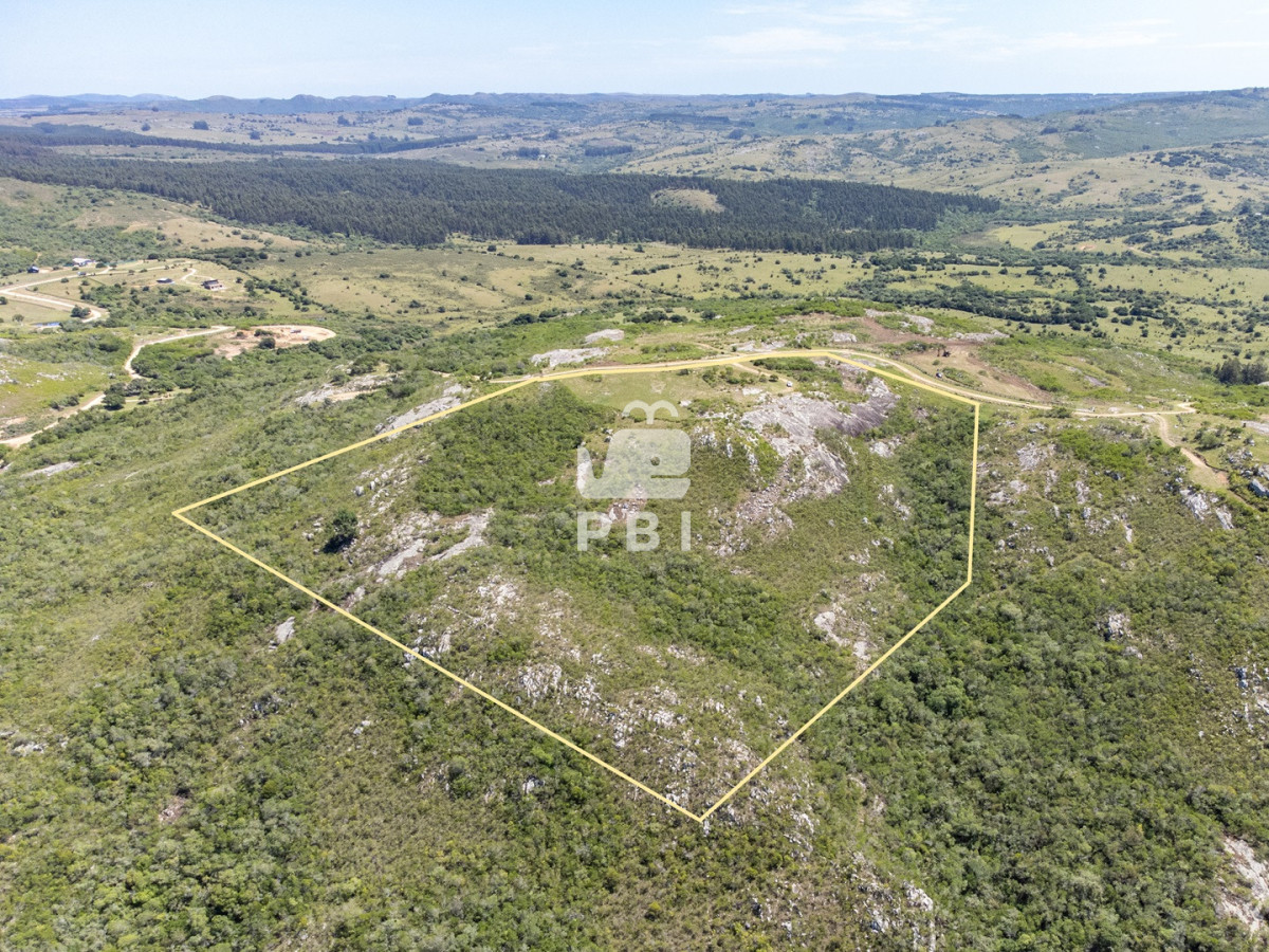 Q2hhY3JhIGVuIHZlbnRhIGVuIExhcyBUYXBlcmFzLCBNYWxkb25hZG8gLSBSZWYgOiBQQkkxNTY4NA==