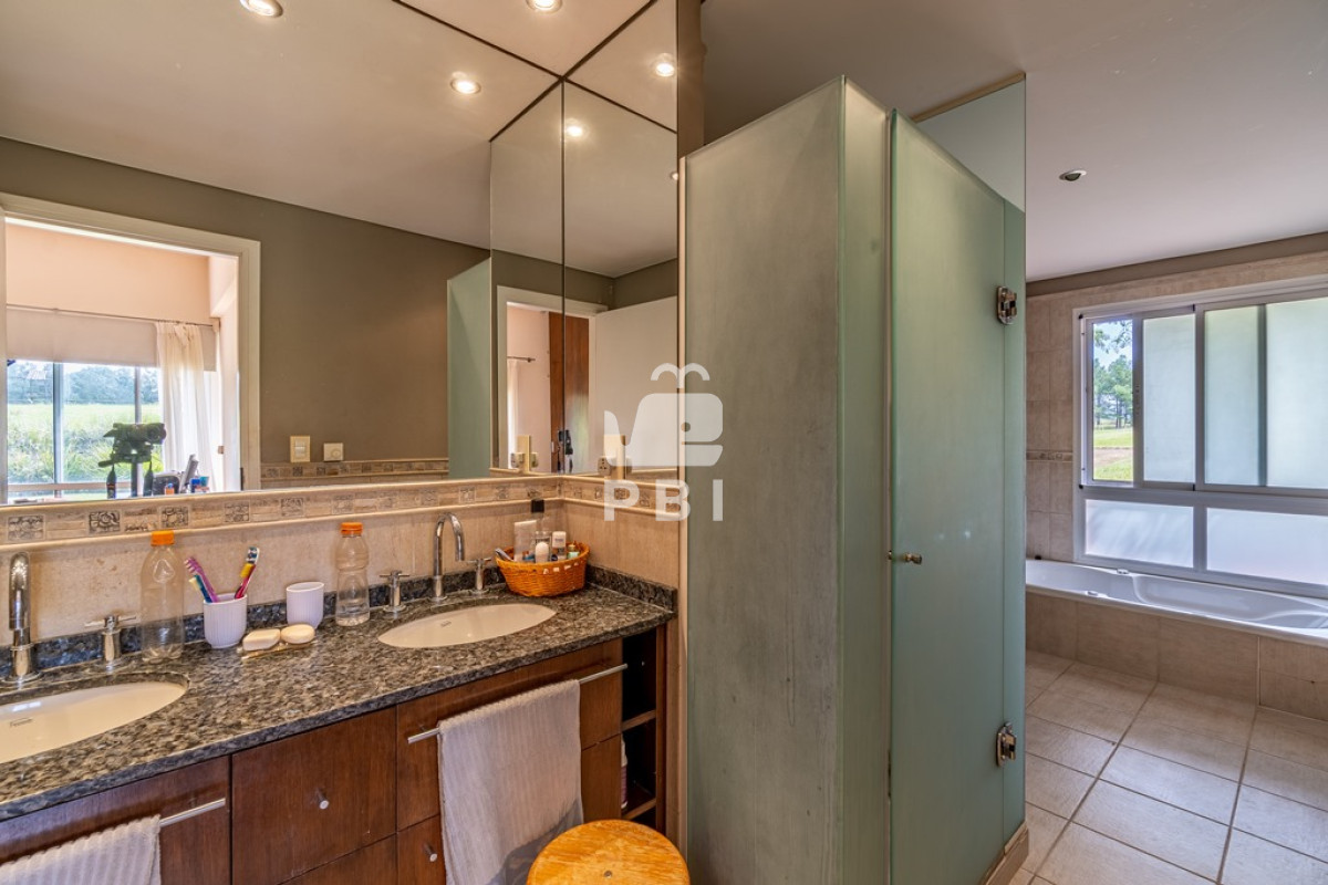 Q2hhY3JhIDUgRE9STUlUT1JJT1MgZW4gTG9tYXMgZGVsIFNhdWNlLCBNYWxkb25hZG8gLSBSZWYgOiBQQkkyNjE3